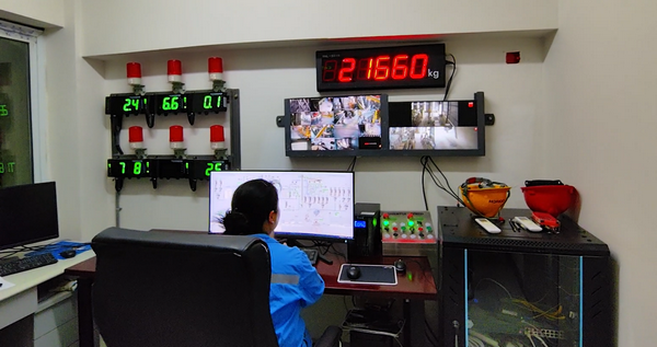 938070ba7efe40f2bc6b82701da48b5a